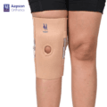 Knee Support with Metallic Hinges